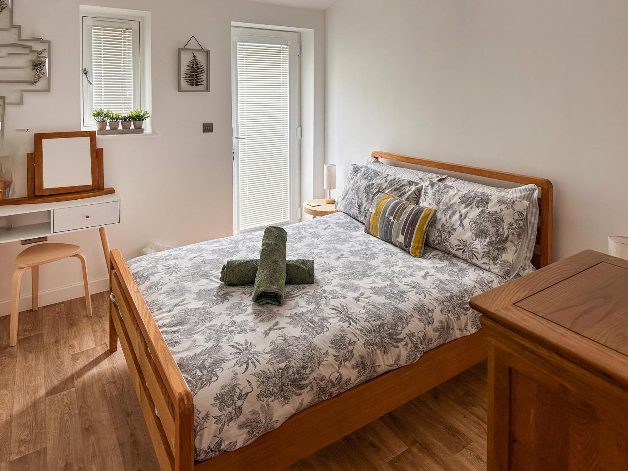 Secretseaview Villa West Mersea Bagian luar foto
